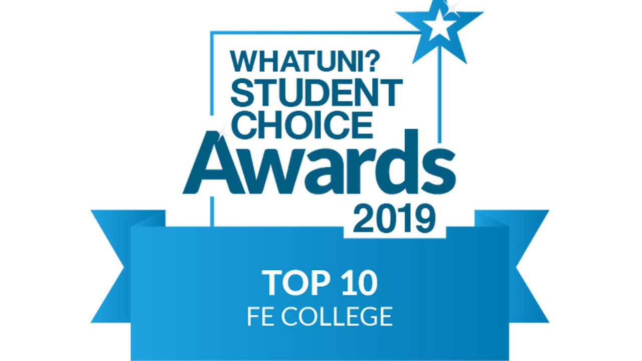 WhatUni? Student Choice Awards 2019 logo