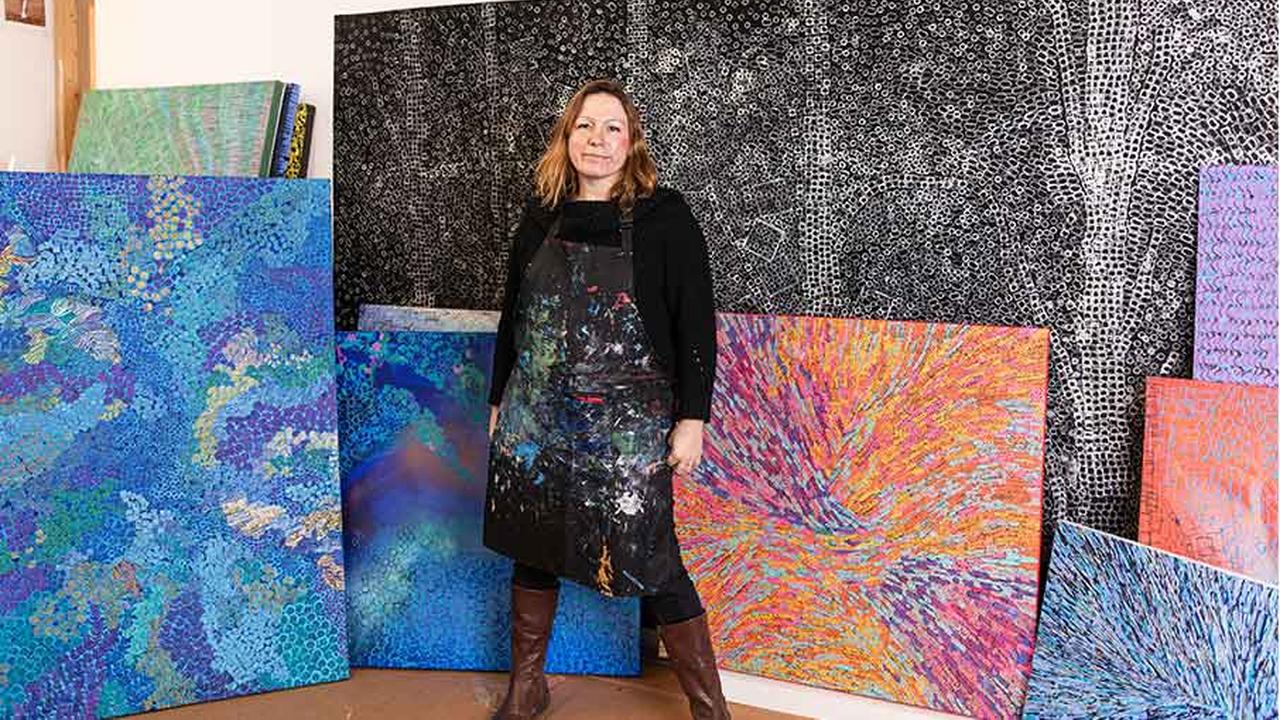 Rachael Addis and paintings